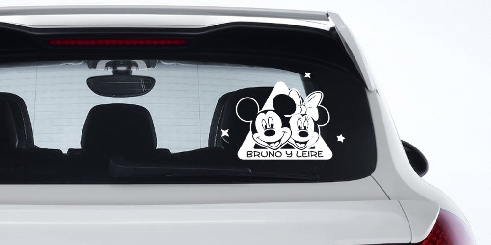 bebe a bordo mickey y minnie pegatina personalizada